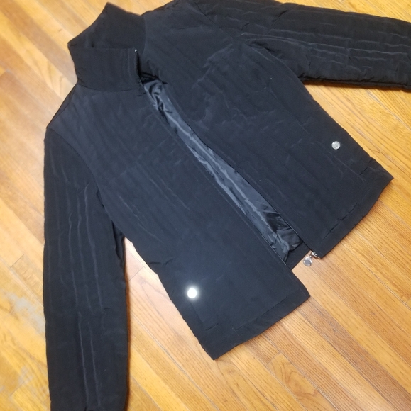 Jacket - Picture 1 of 2